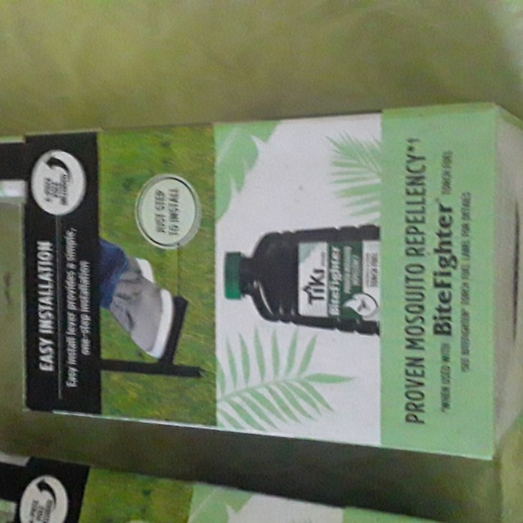 Convertible tiki torches. - Picture 3 of 5